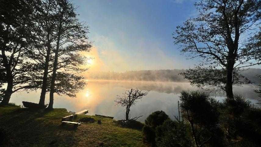 Dom nad jeziorem, prywatna plaża,  - Wynki - koło Łukta