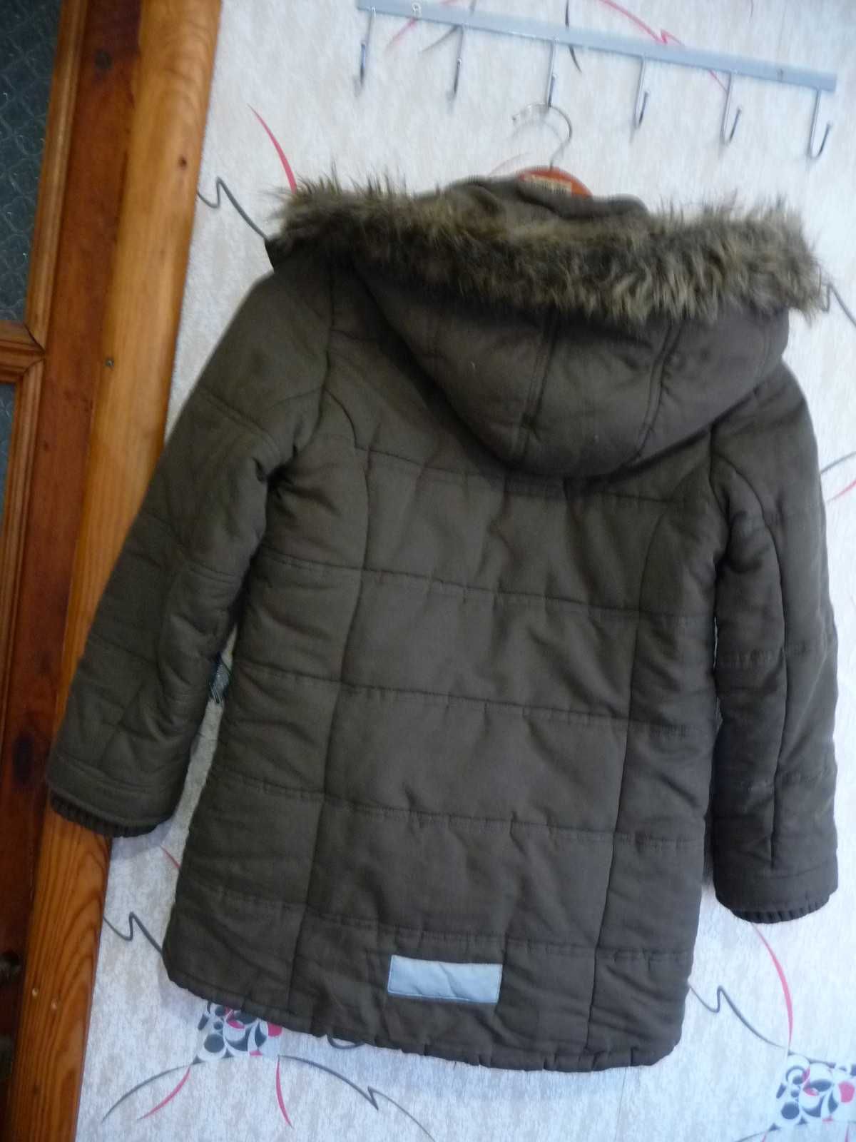 Зимнее пальто на 6-8 лет
