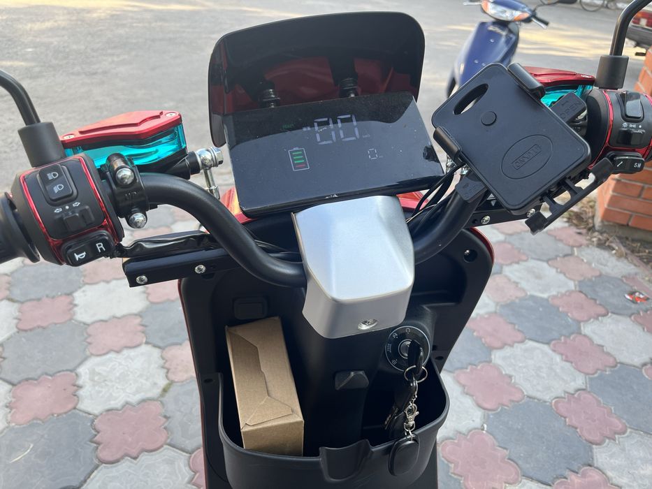 Електроскутер електровелосипед Dominator A9 1200Вт