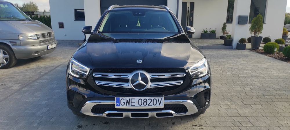 MERCEDES GLC 2.0Benzyna/Hybrid plug-in 210 km 2021r