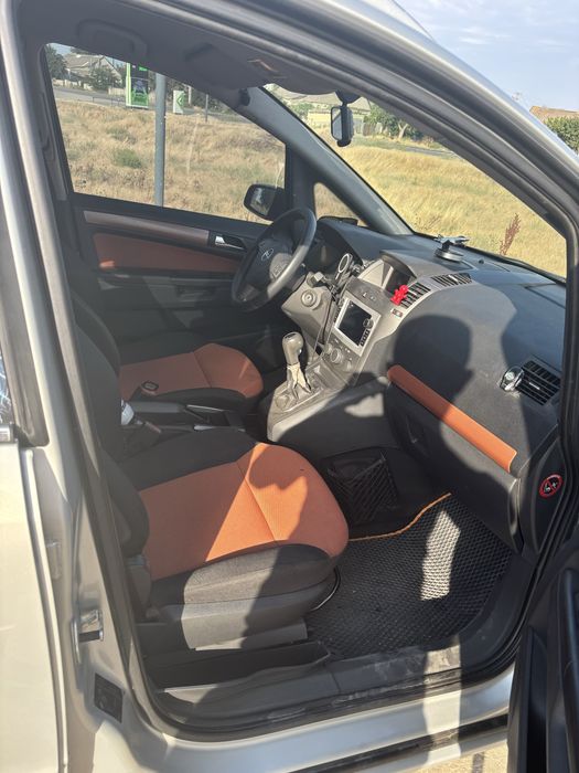 Опель Зафіра Б 2005 рік 1,9 дизель