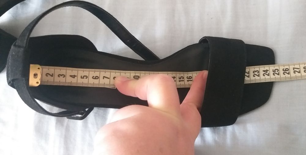 Женские босоножки 38 размер