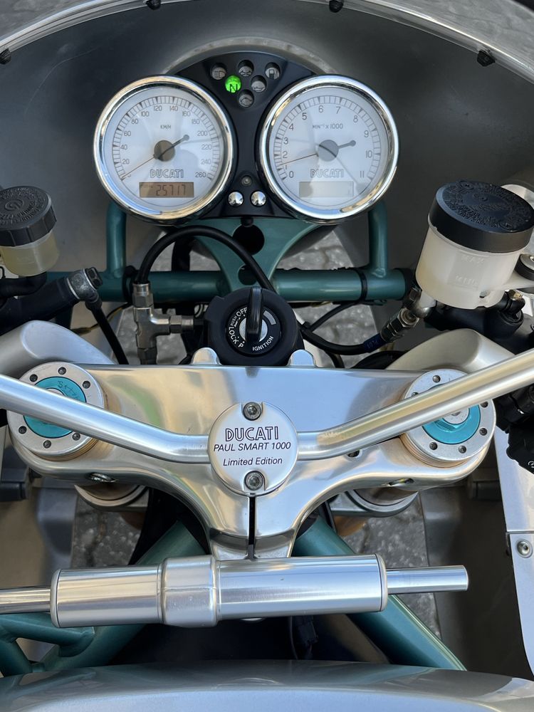 Ducati Paul Smart 1000 L.E.