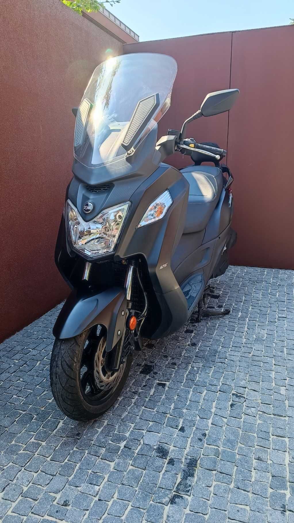 SYM Joymax Z 125 | Preta Mate | 12.500 km | Impecável!