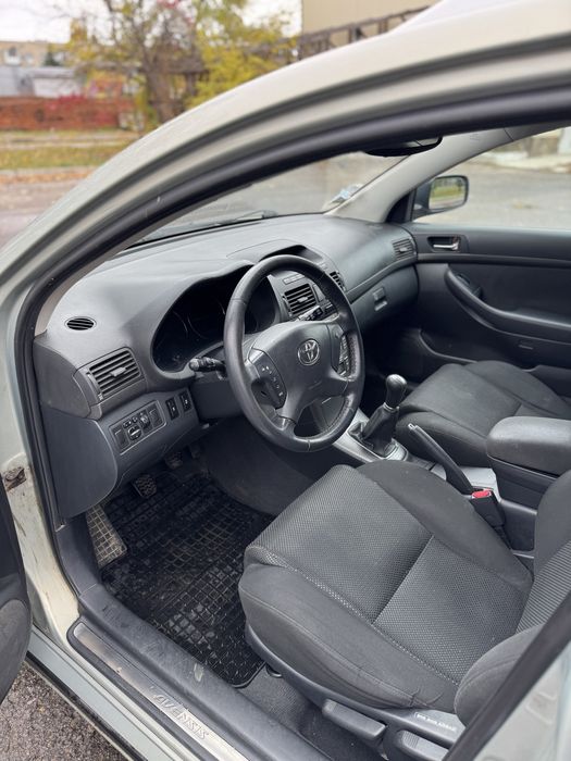 Toyota Avensis 2007 г