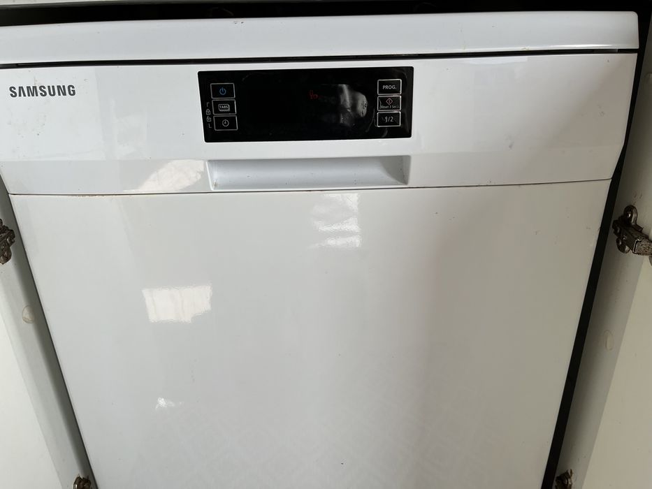 Máquina Loiça Samsung DW FN320W - ler anúncio