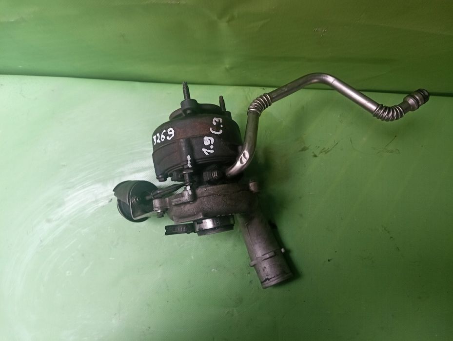 Турбіна 2.2  Рено Трафик 3 ОМ611 Опель Виваро Trafic Vivaro турбина