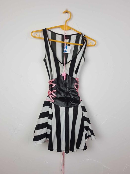 Sukienka przebranie sędzia piłkarski trener rozmiar S. AF207