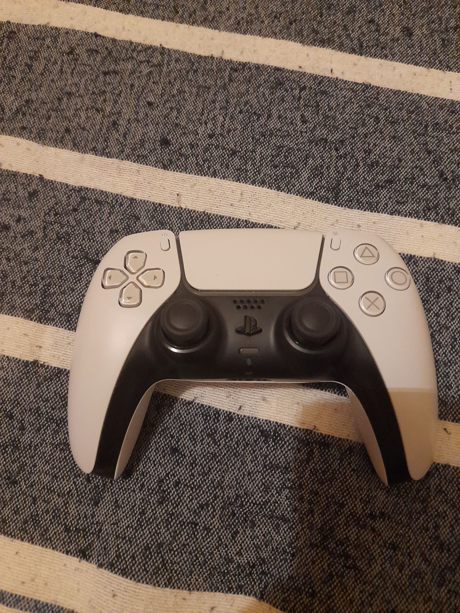 Ps5 com disco e com acessórios