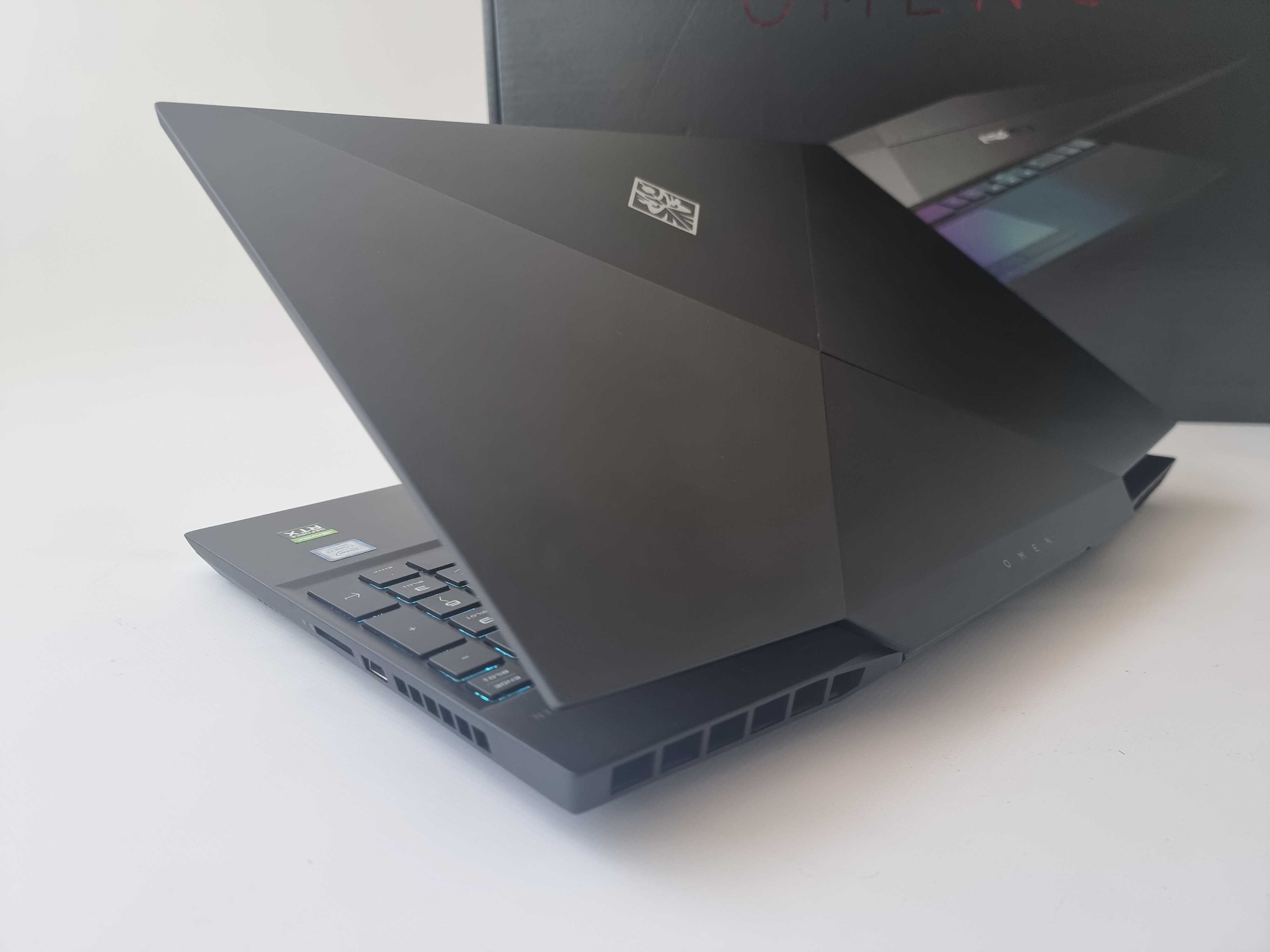 HP Omen 15 i7 9750H/RTX 2070/RAM 16GB/SSD 512GB/144Hz