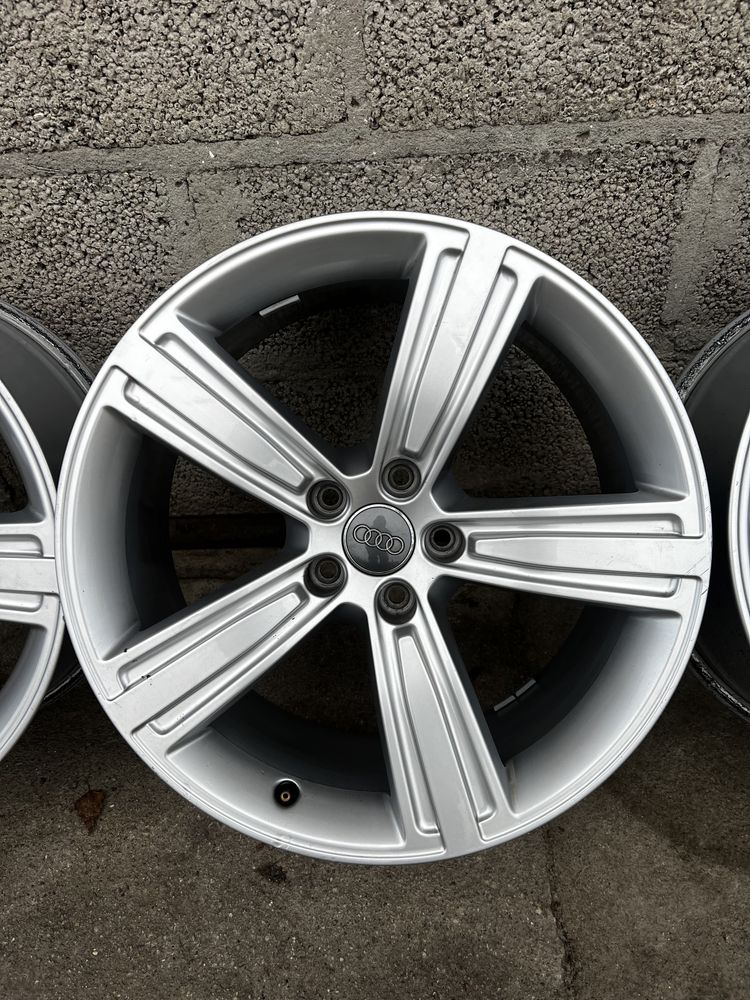 Oryginalne Alufelgi R19 5x 112 Audi A4 B8 B9 A5 A6 C7 C8 A7 A8 Q5 Q3