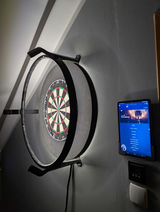Uchwyt na tablet do systemu Autodarts