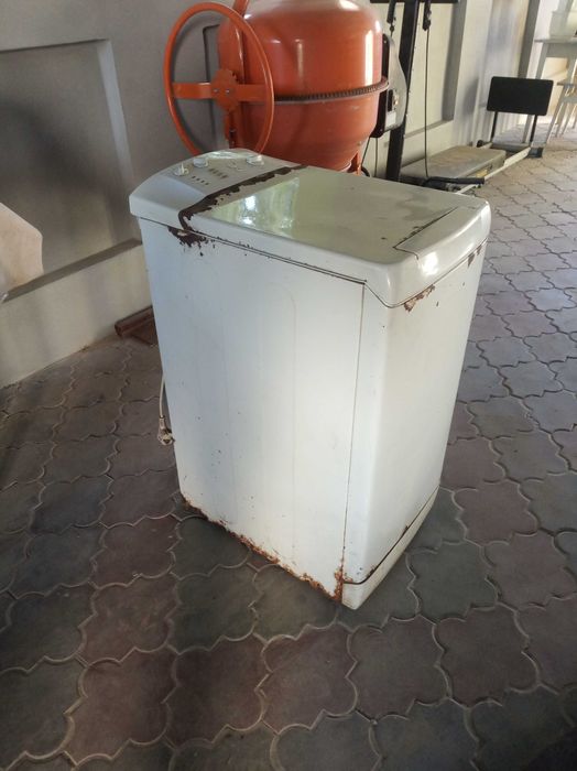 Пральна машина Ariston