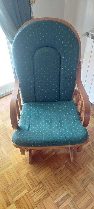 Troco mobília de quarto por estantes