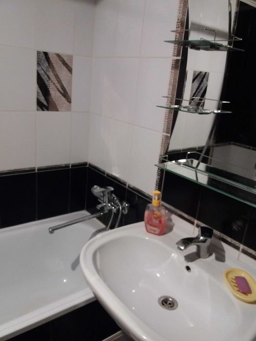 Посуточно, почасово 2 комн. Кв. Хортицкий  район (Бабурка)