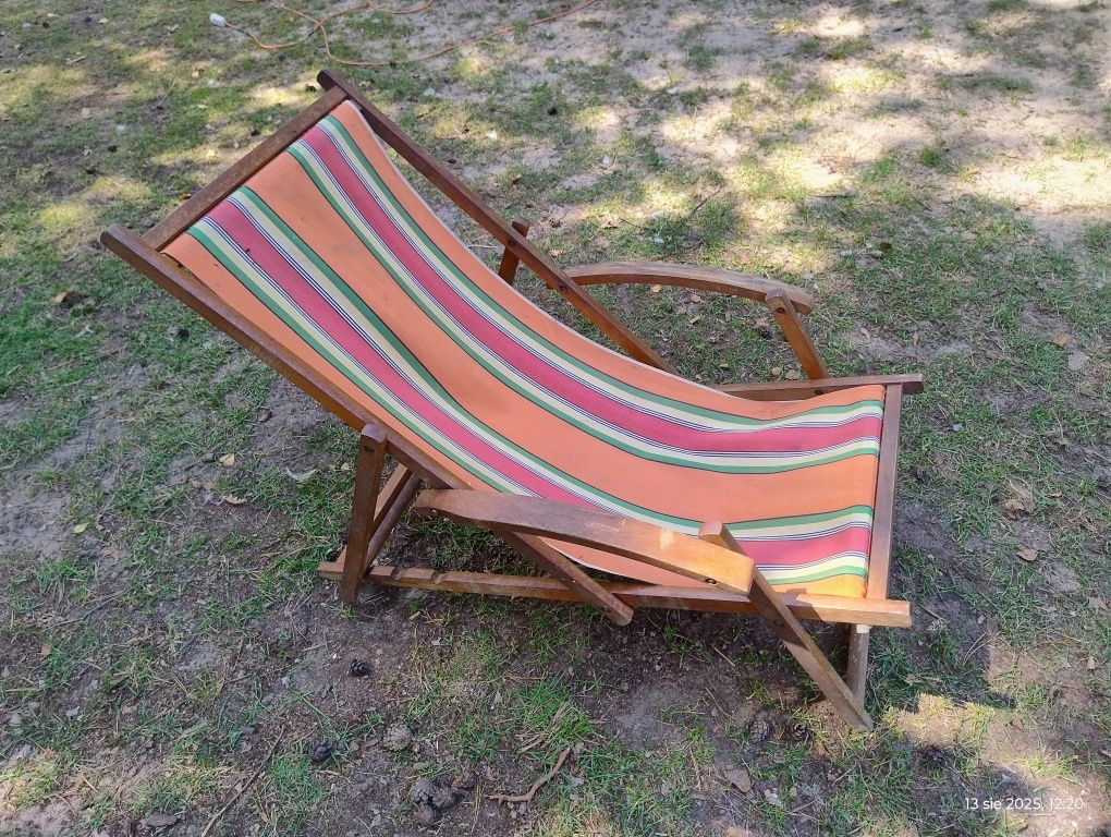 Leżak drewniany PRL