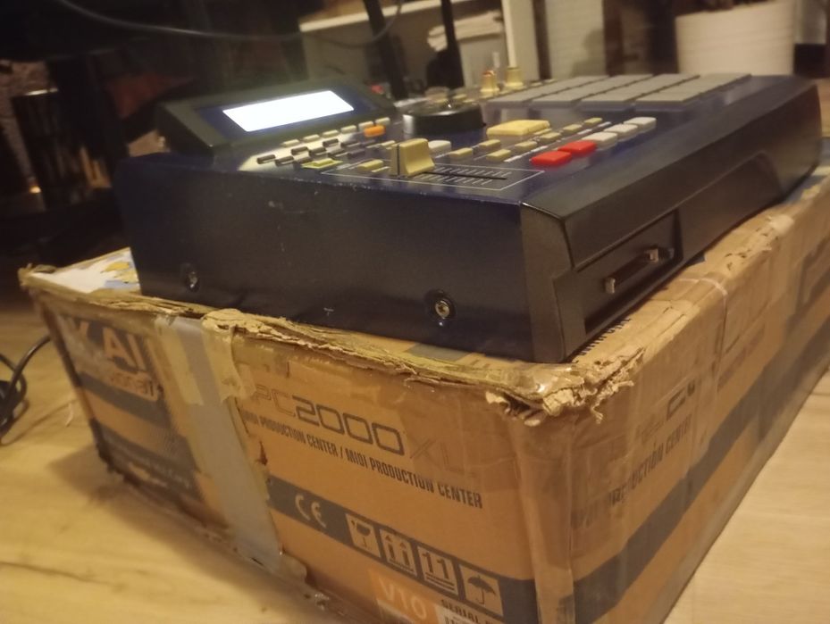 MPC 2000 xl special edition caixa original leitor cf RAM max