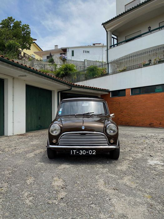 Mini Van 1000 [11/1976]