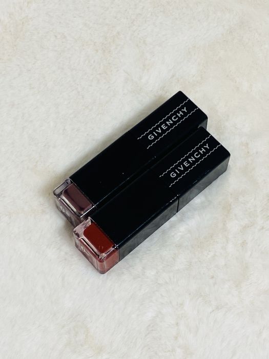 Тинт жидкая помада блеск для губ Givenchy Encre Interdite