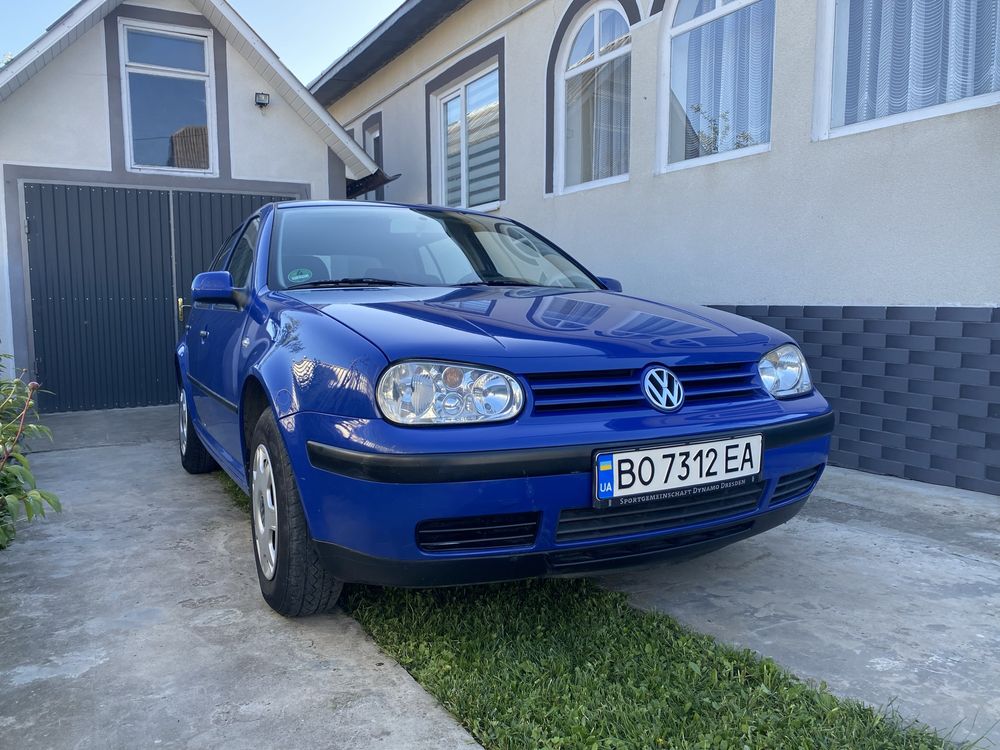 Volkswagen golf 4 2001