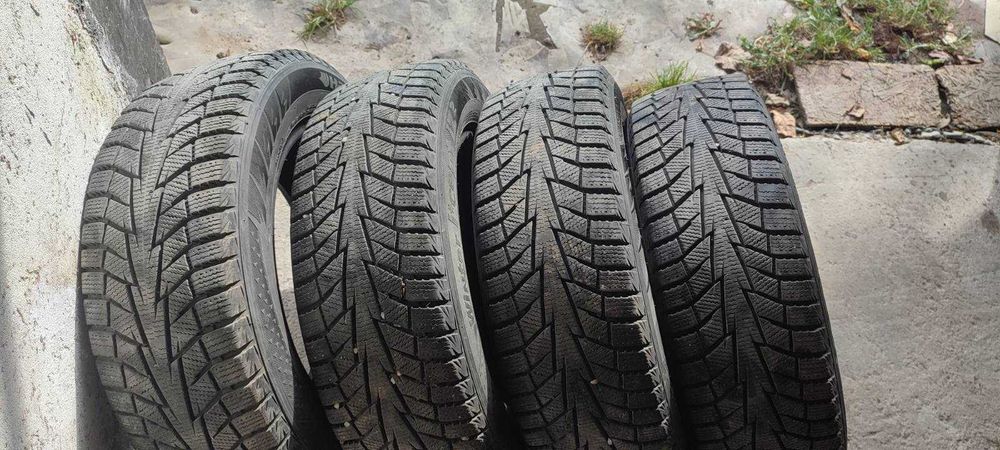 Шини Гума Резина Зимова Hankook Winter I*Cept iZ2 175/65 R14 4 штуки