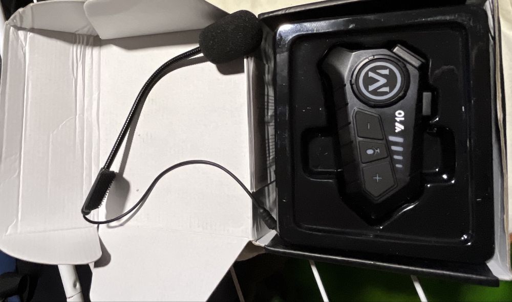 Гарнітура на шолом