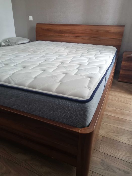 Cama de casal 1.60