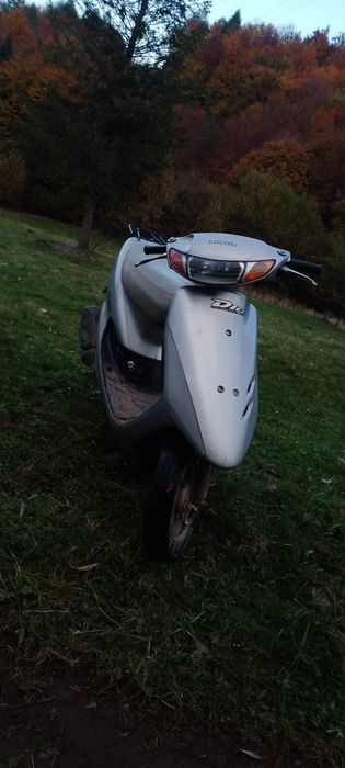 Скутер Хонда діо 34 сів поїхав можливий обмін на ваз