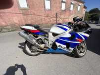 Suzuki TL1000R, ano 2000