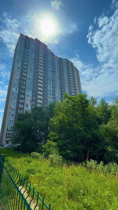 Ревуцького 54-Б, 1-к.кв 47,5м2 з обробкою та видом на озеро, h-2,70