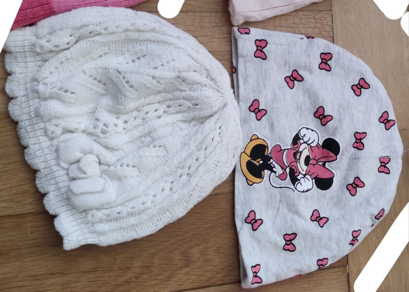 2x czapka przejściowa Minnie biała kokardą r. 80