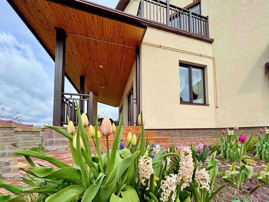 Продаю 2-х эт дом Царское село(Перегон).