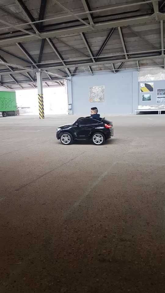 samochód BMW X6M Elektryczne Dla dzieci