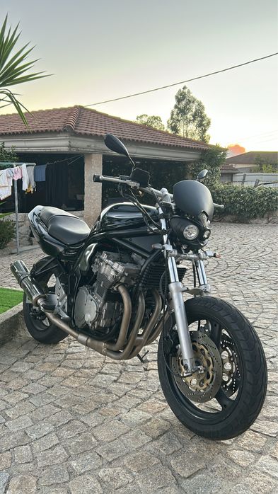 Vendo ou troco Suzuki Bandit 600