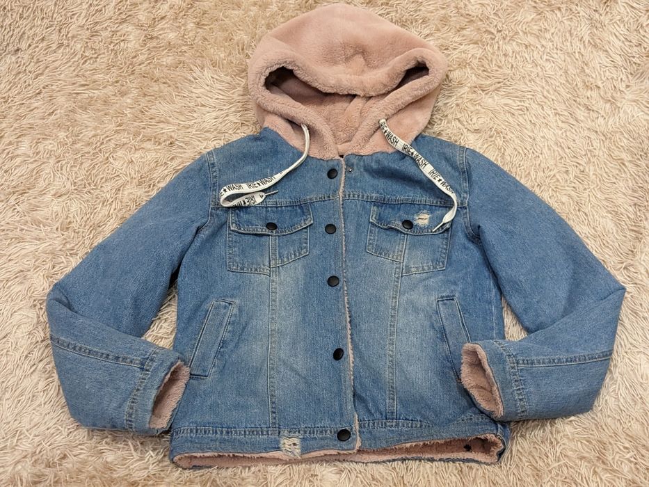 Джинсова куртка тепла