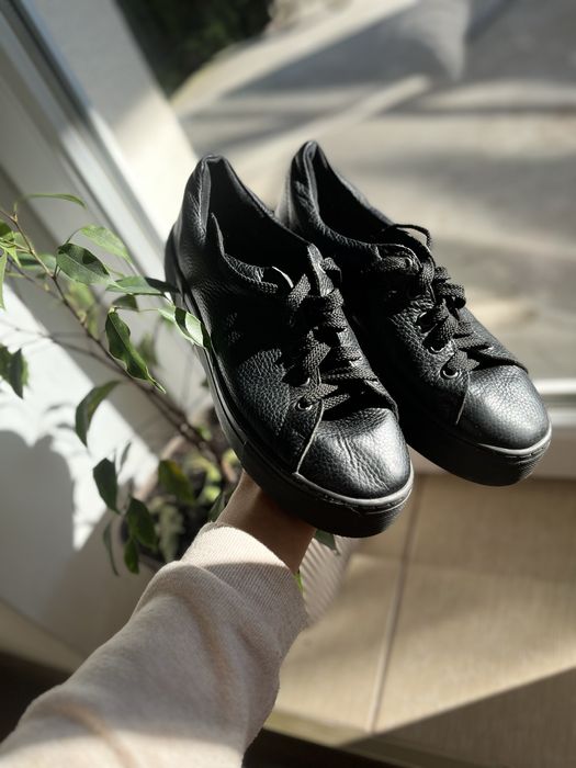 Кеди шкіряні жіночі/кросівки/взуття