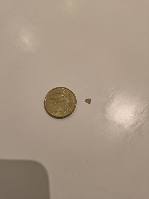 Conjunto de mesa de jantar e 6 cadeiras