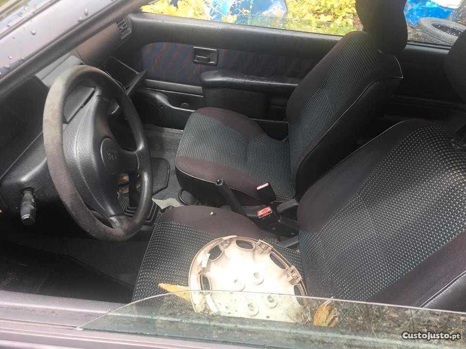 Peugeot 106 de 1998 para peças