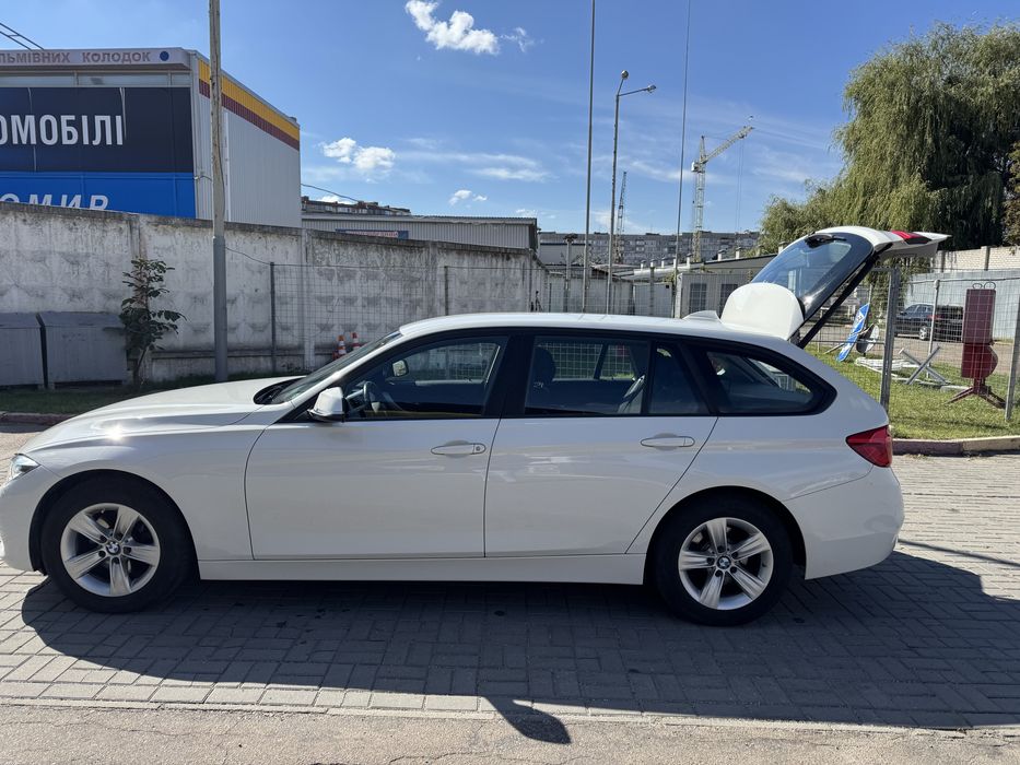 Срочно продаю BMW 320 D