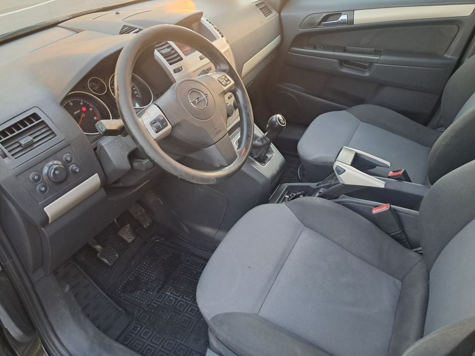 Opel zafira b 1,9