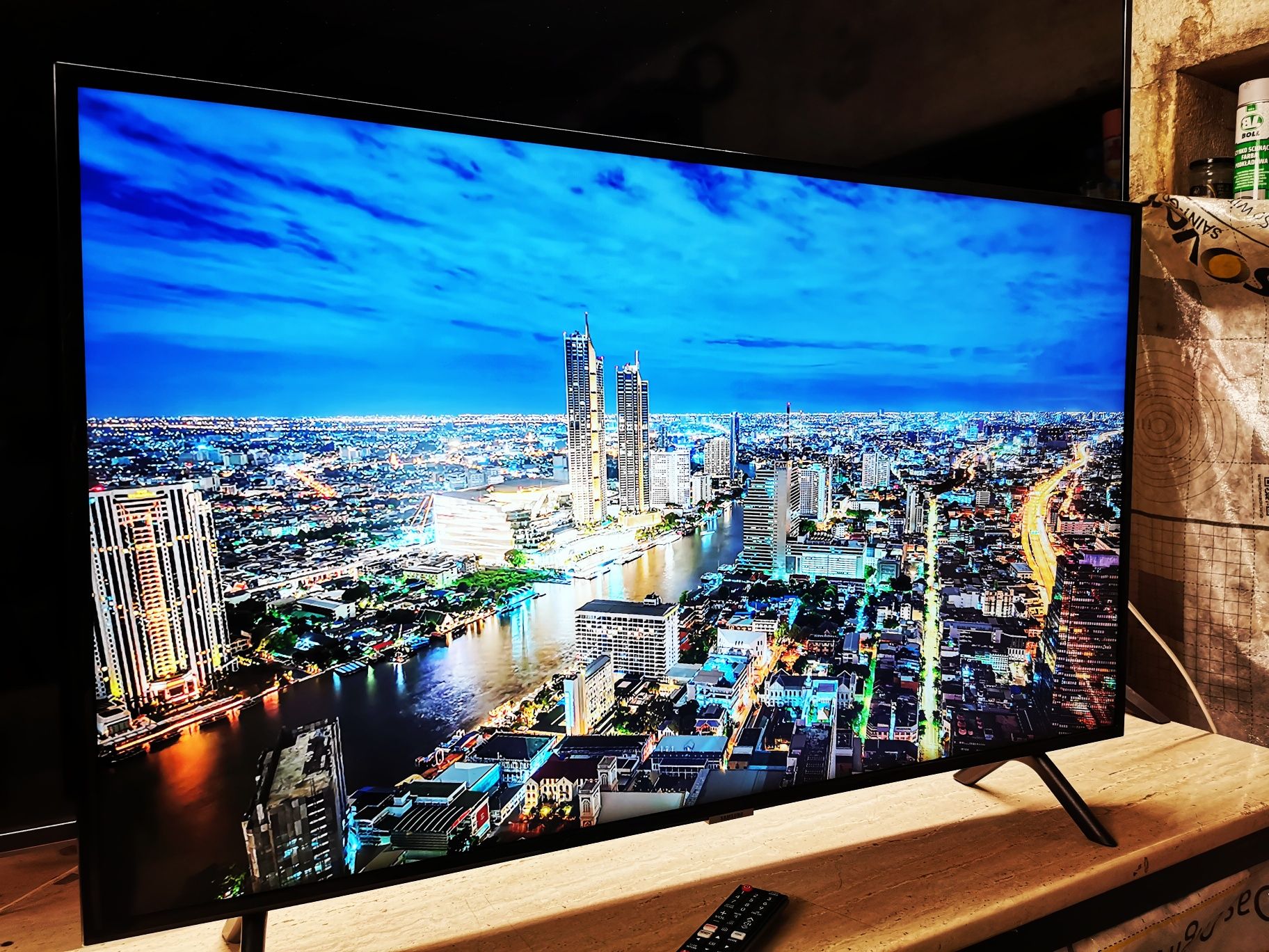55" Samsung Smart TV  4k  2020r  Wifi Yt telewizor dvbt2 hevc air play