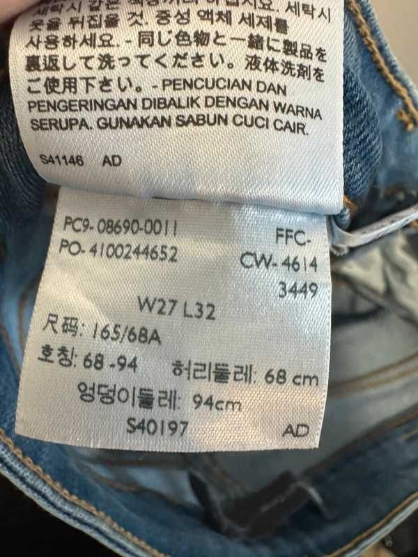 jeansy skinny levis w27 l32 slight curve mid rise slim