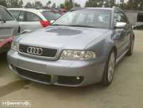 Traseira / Frente /Interior Audi Rs4 2001