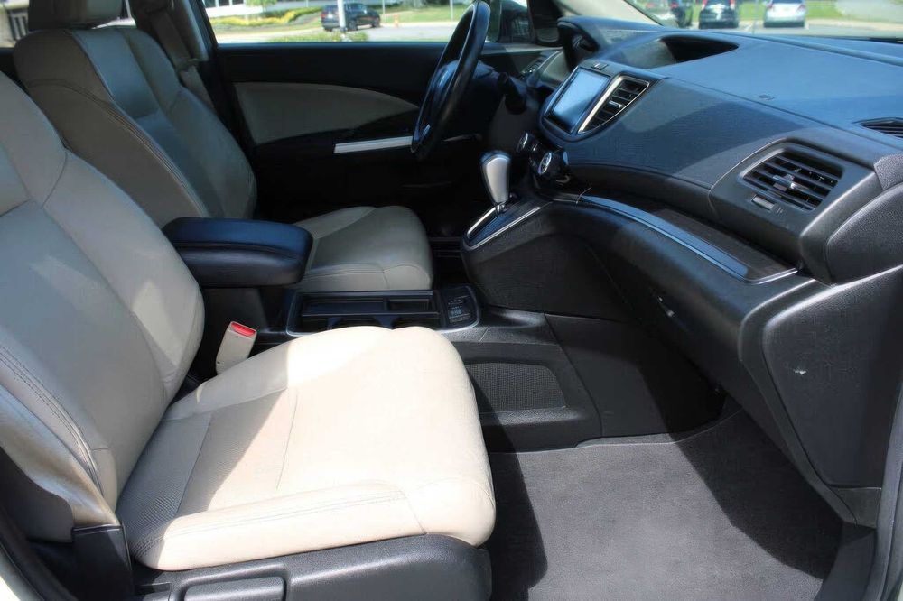 Honda CR-V EX-L AWD with Navigation      2015