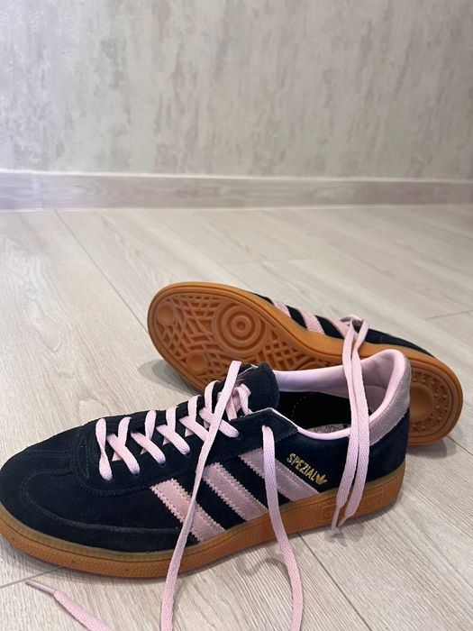Кросівки adidas spezial оригінал