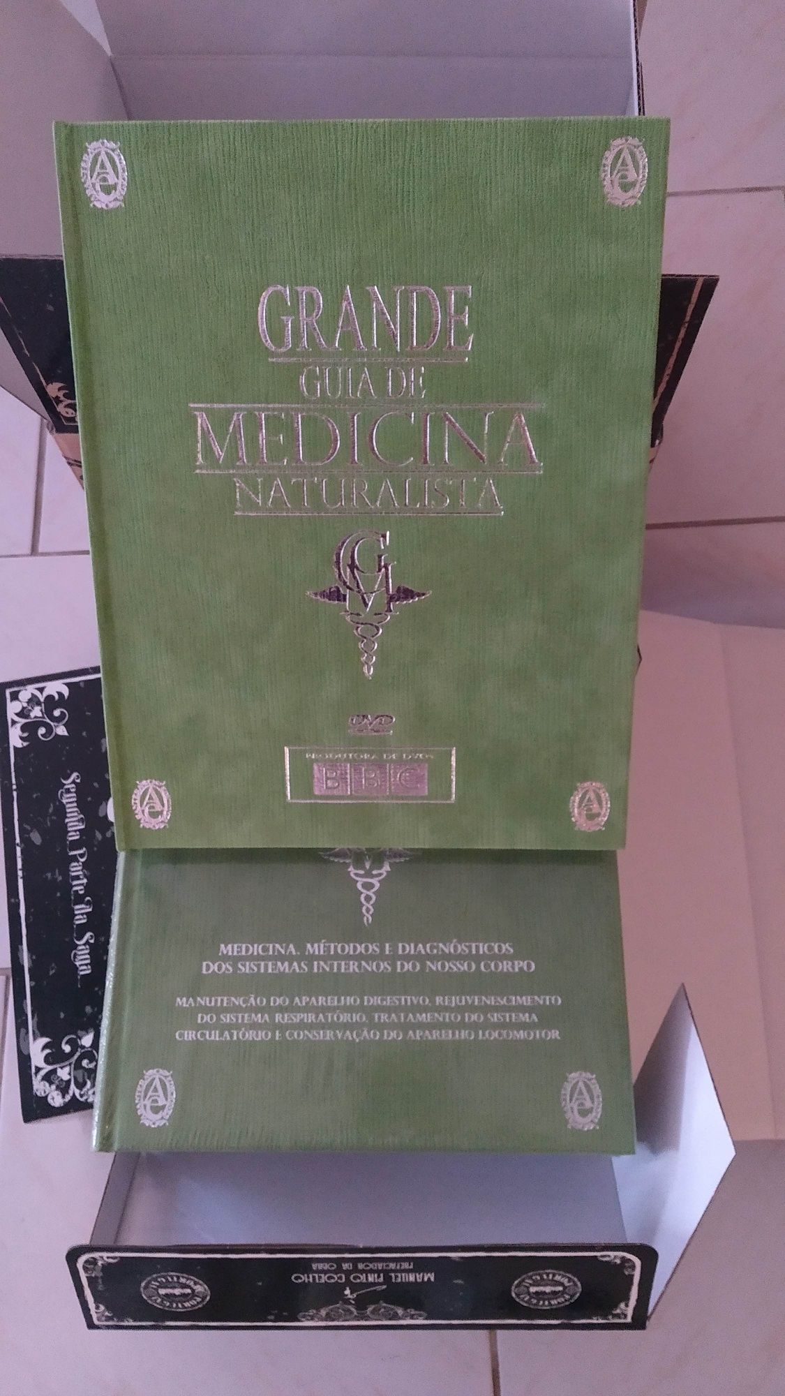 Grande Guia de Medicina Naturalista HD e 3D (Abantera Ediciones)