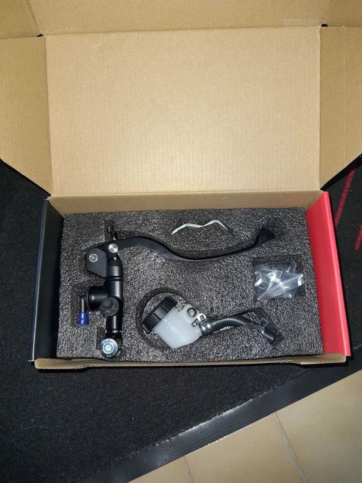 Bomba travão da frente Voca Racing