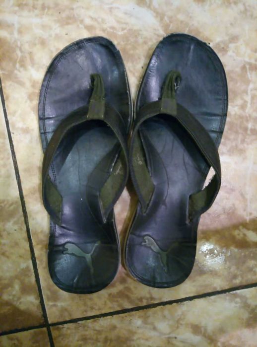 Шльопанці PUMA 46р.