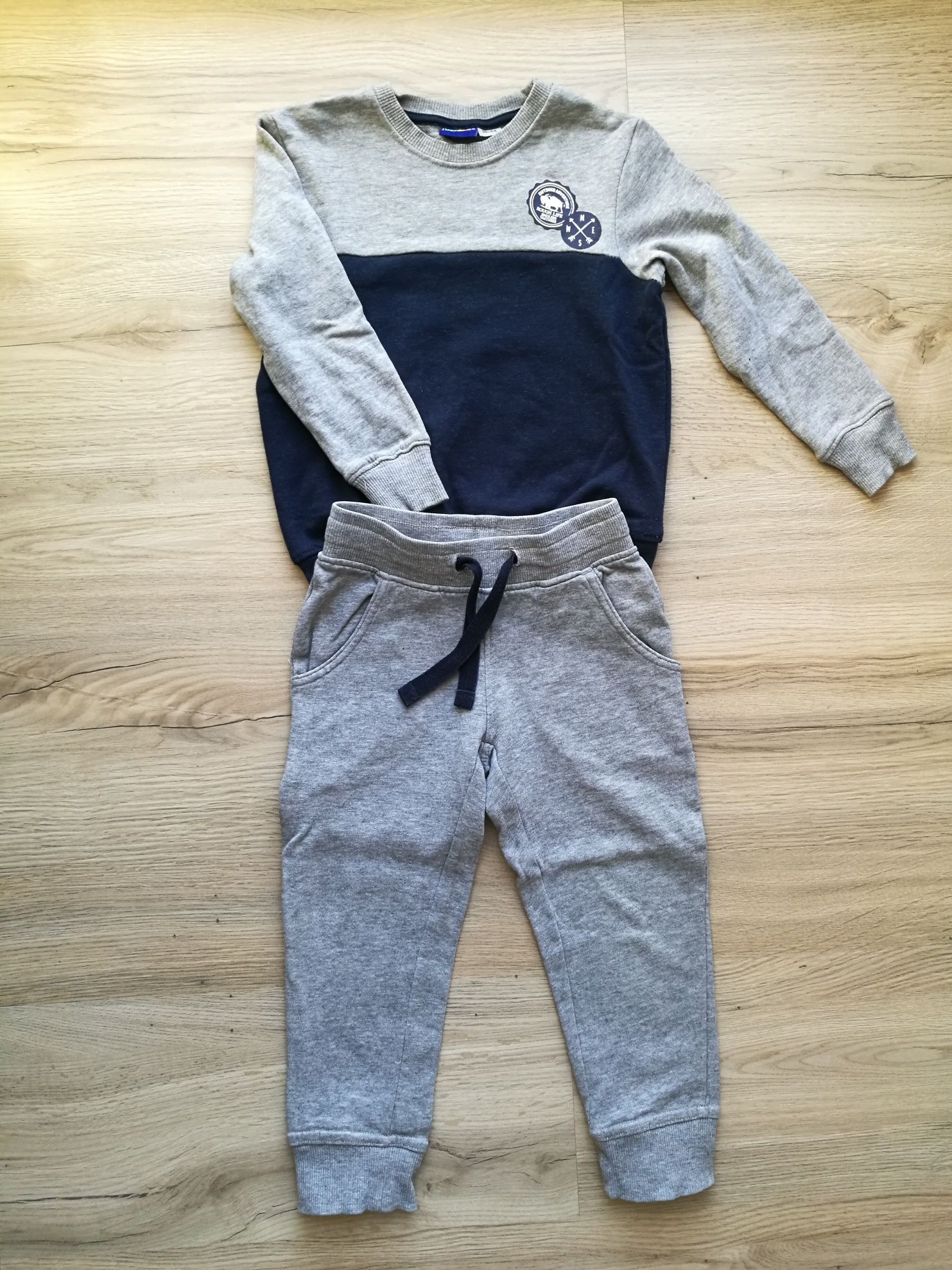 Zestaw dres 98/104 Lupilu bluza i spodnie dresowe dresy Lidl