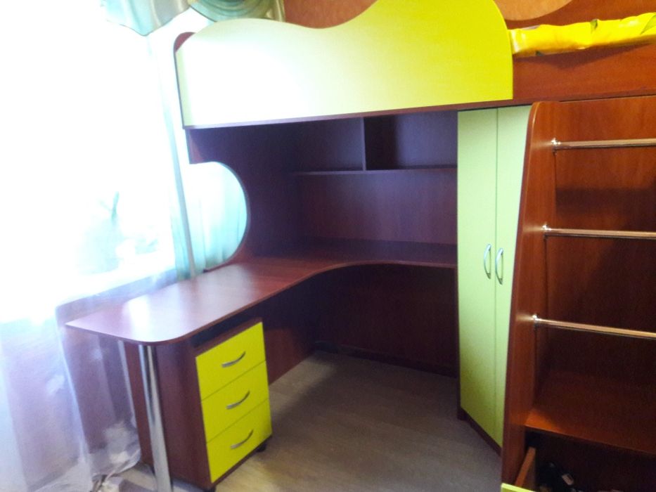 Детская кровать 3 в 1, б/у в отличном состоянии